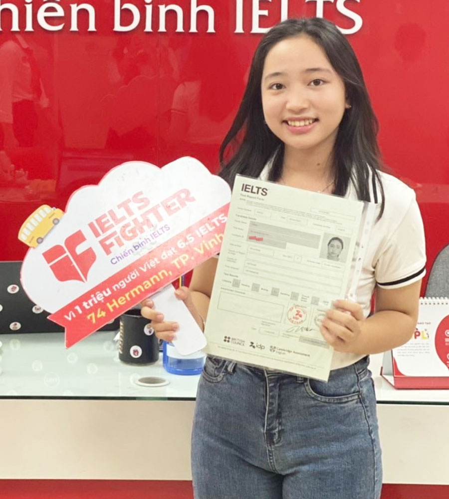 Kh&aacute;nh Huyền 7.0 IELTS
