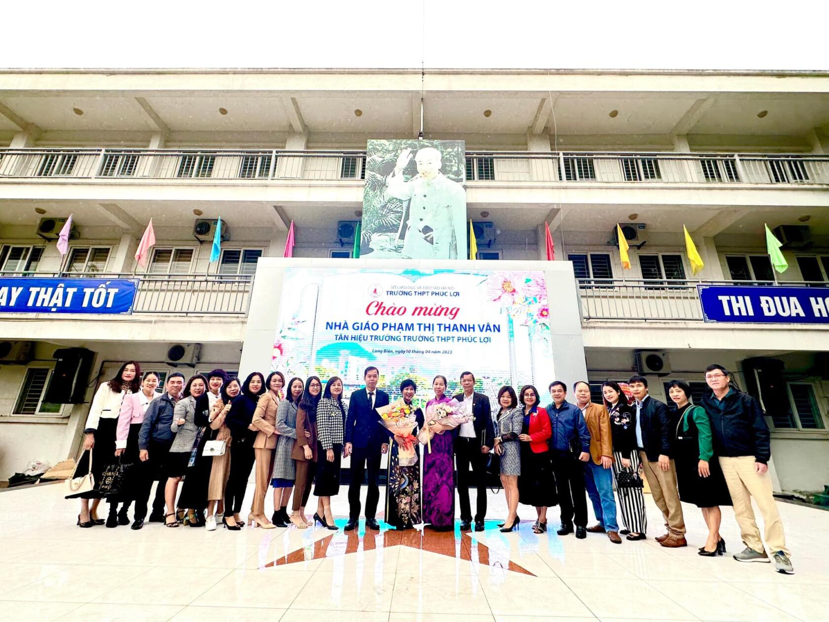 Đội ngũ gi&aacute;o vi&ecirc;n trường Ph&uacute;c Lợi