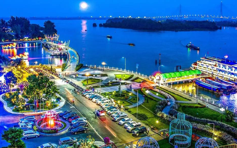 th&agrave;nh phố Cần Thơ về đ&ecirc;m