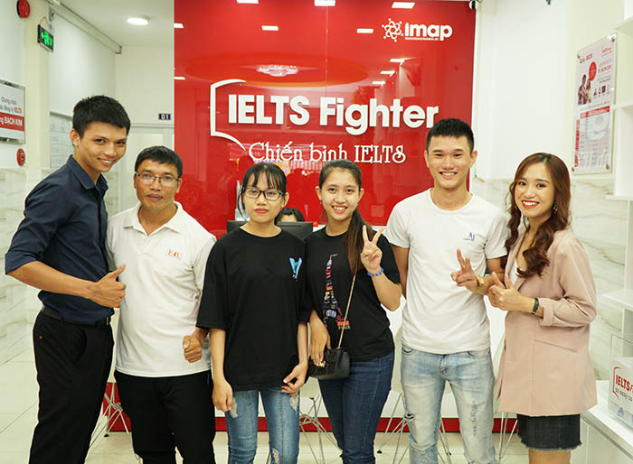 Offline IELTS Fighter tháng 8 - Định hướng học IELTS cho học sinh sinh viên 9