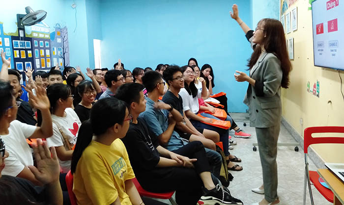 Offline IELTS Fighter tháng 8 - Định hướng học IELTS cho học sinh sinh viên 18