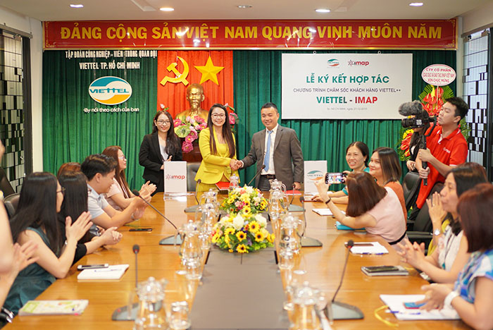Ký kết hợp tác Viettel - IMAP