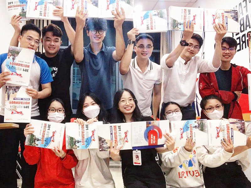 Lớp học IELTS Fighter ch&uacute;ng m&igrave;nh 1