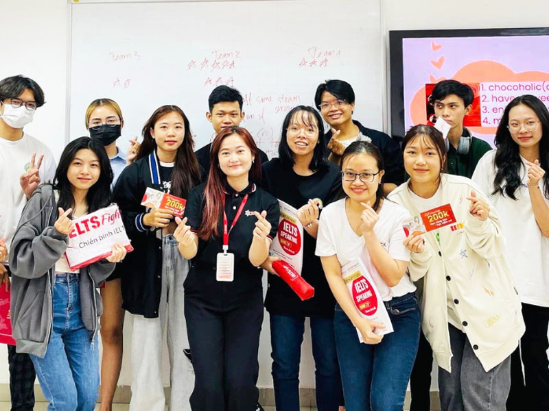 Lớp học IELTS Fighter ch&uacute;ng m&igrave;nh 5