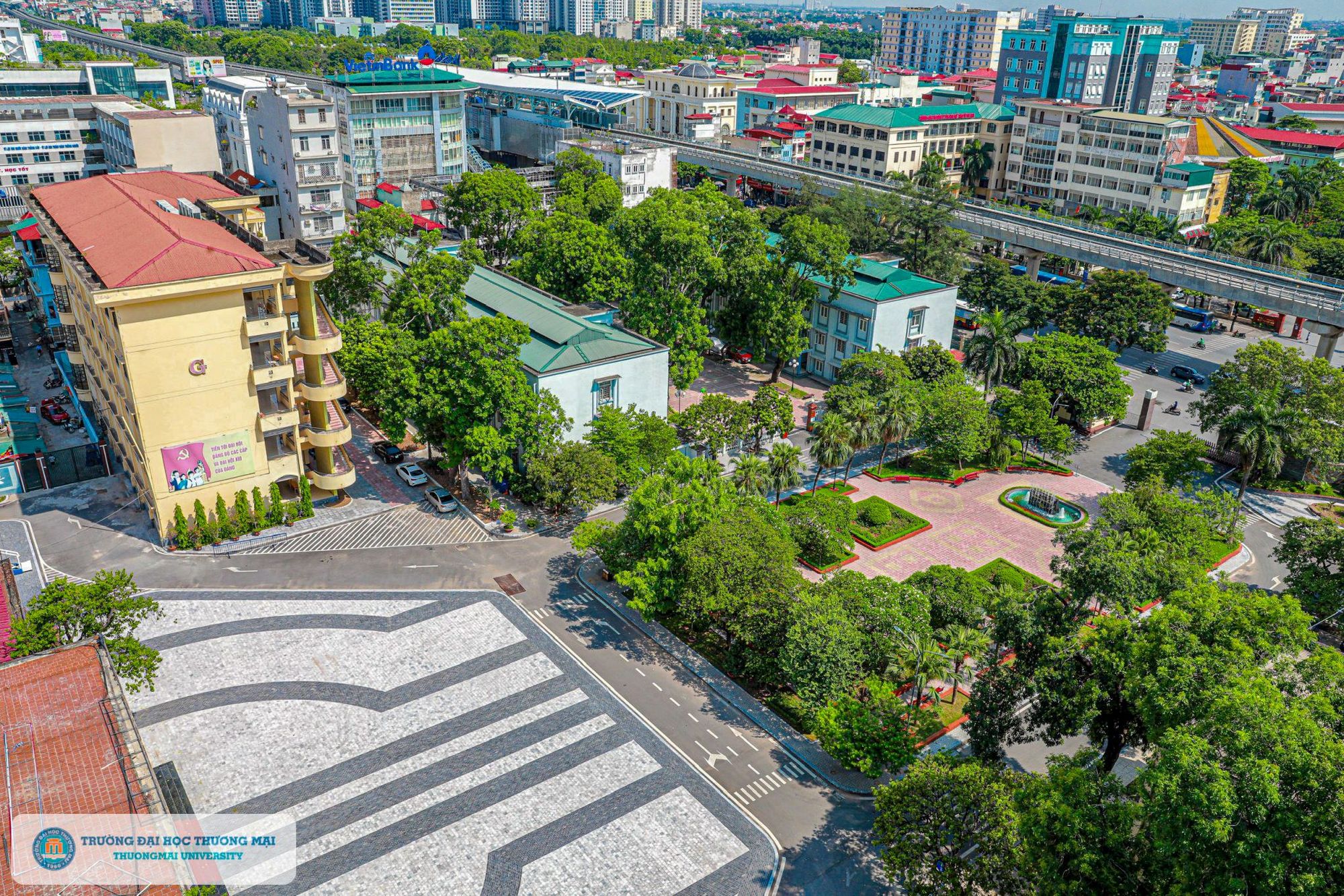 tổng quan đại học thương mại