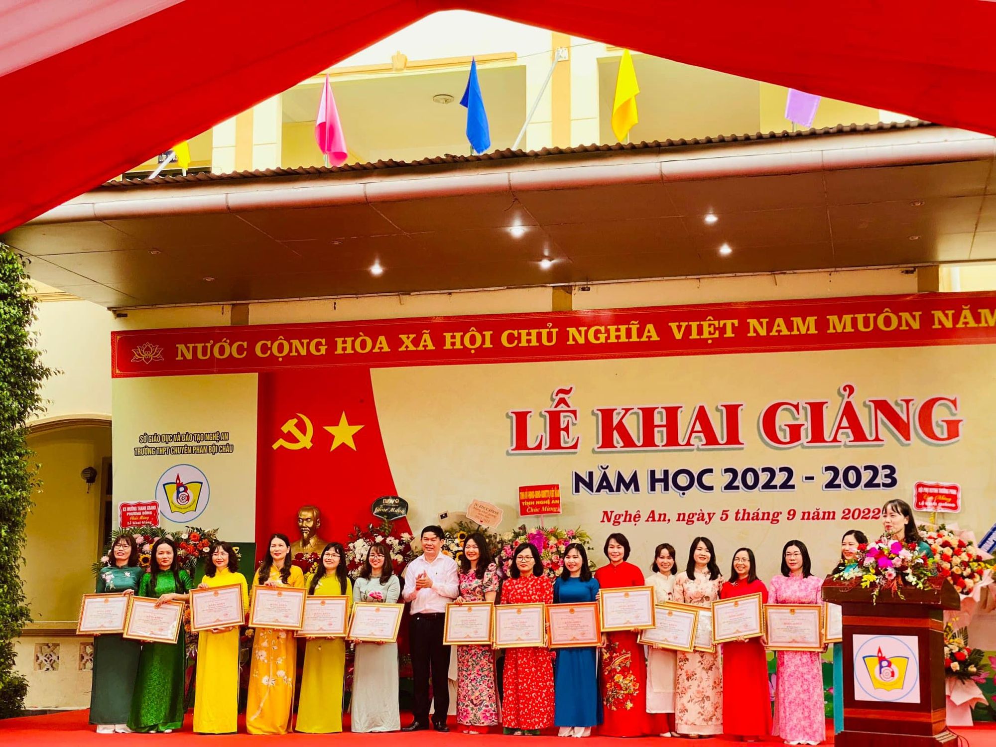 lễ khai giảng năm học mới