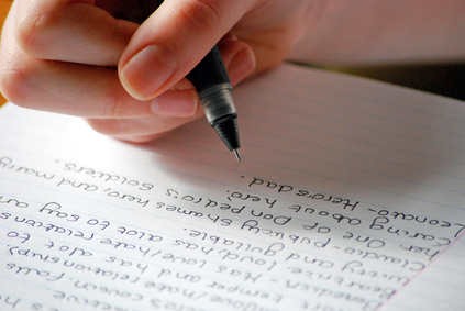 Writing task 2 - Cách paraphrase lại đề bài