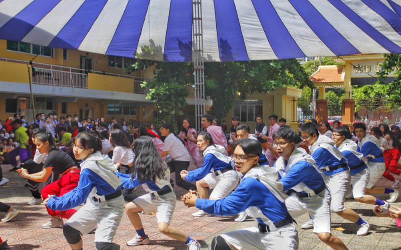 c&aacute;c hoạt động ngoại kho&aacute; của trường