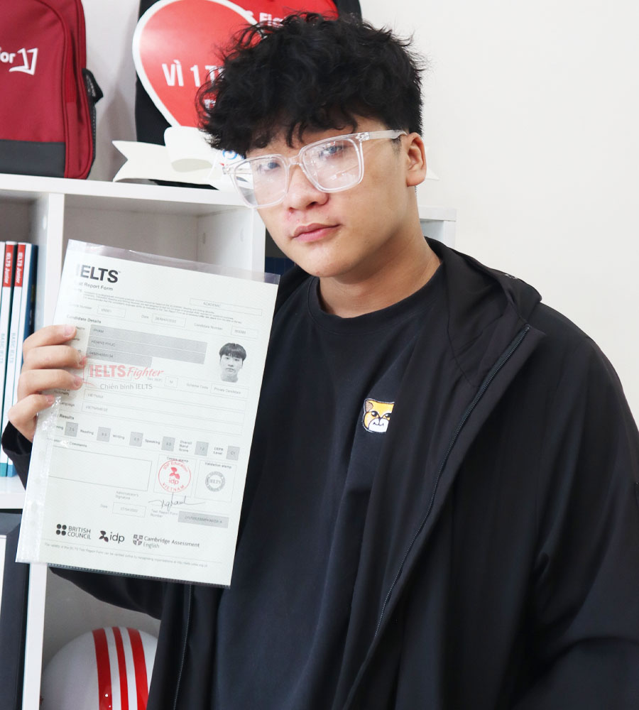 Ho&agrave;ng Ph&uacute;c 7.0 IELTS