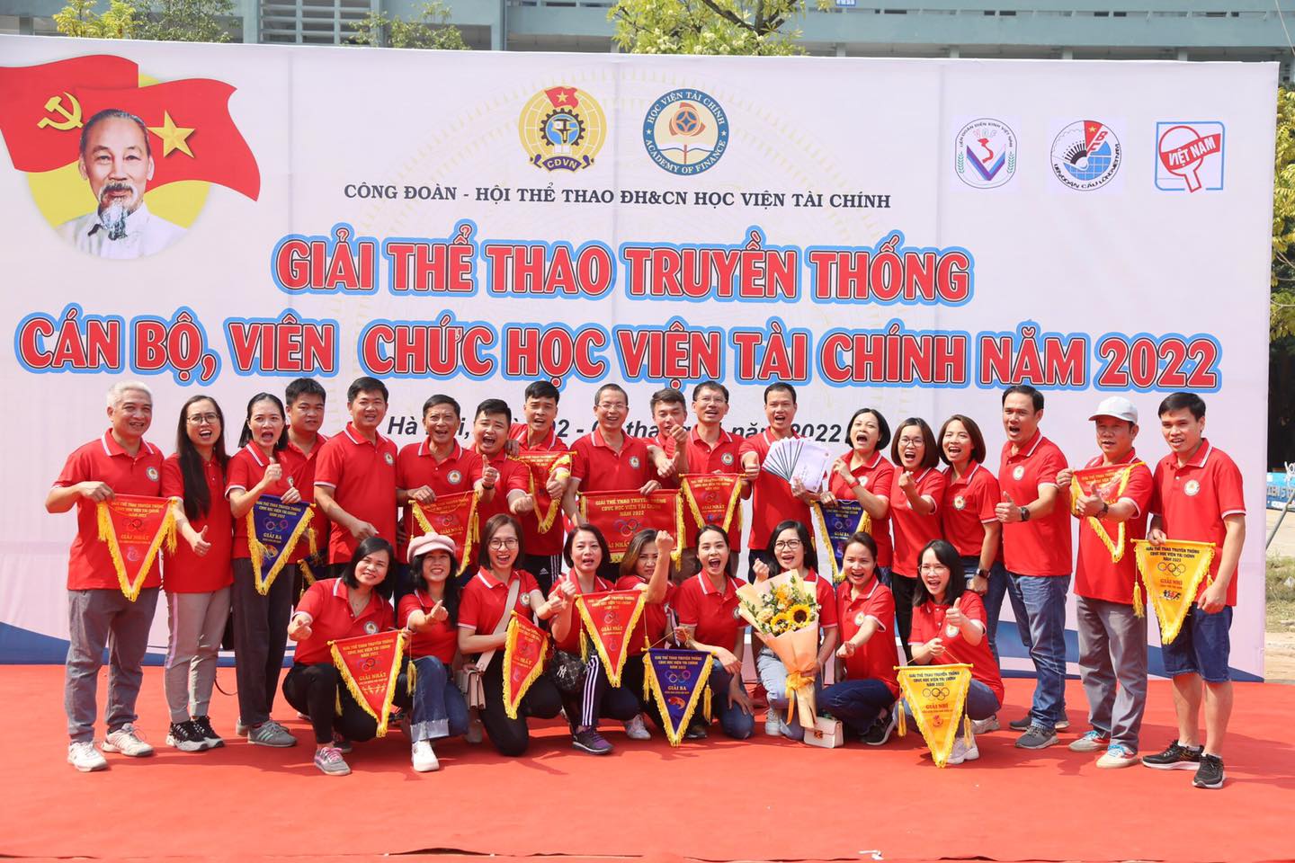 hoạt động d&agrave;nh cho sinh vi&ecirc;n