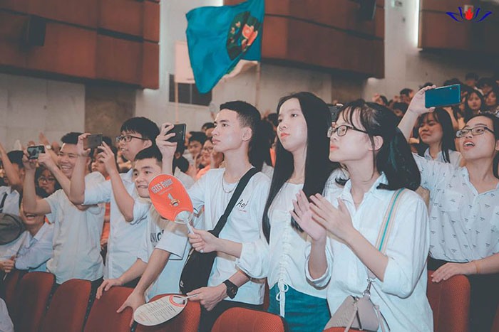 IELTS Fighter đồng hành chương trình Tân sinh viên Nghệ Tĩnh 2019 - 7