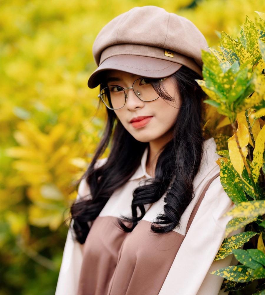 vương kh&aacute;nh huyền 8.0 IELTS 