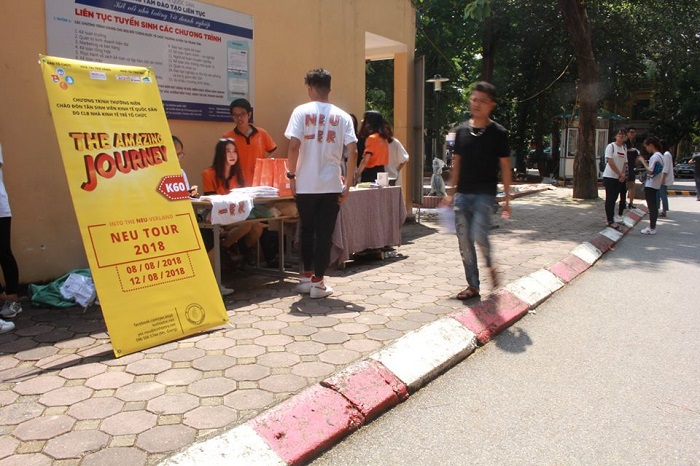 Hoạt động chào Tân sinh viên