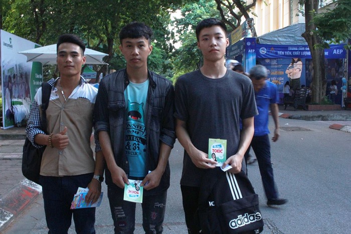 Hoạt động chào Tân sinh viên