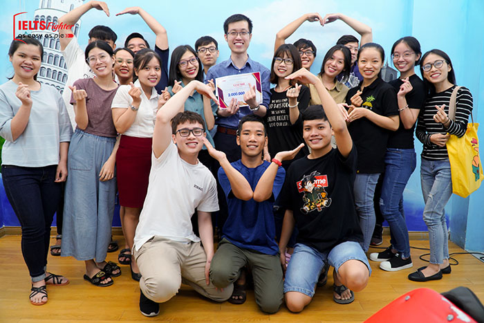 tổng kết cuộc thi ảnh IELTS Fighter here and there 7