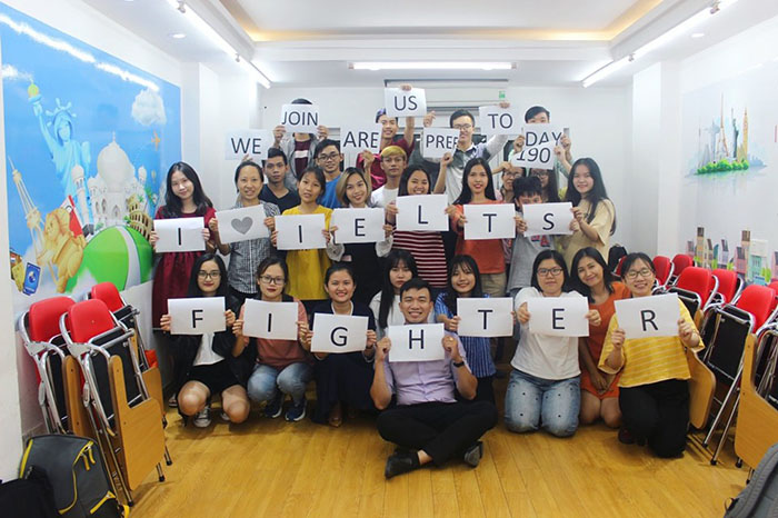 tổng kết cuộc thi ảnh IELTS Fighter here and there 8