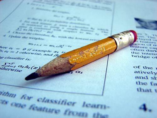 Writing task 2 - 4 TIPS hay nhất gi&uacute;p bạn đạt điểm cao