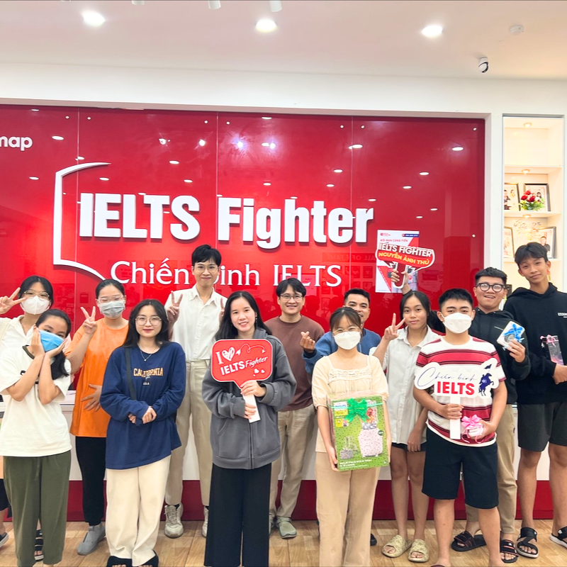 Rất nhiều phần quà đã được trao đến các bạn tham gia Workshop