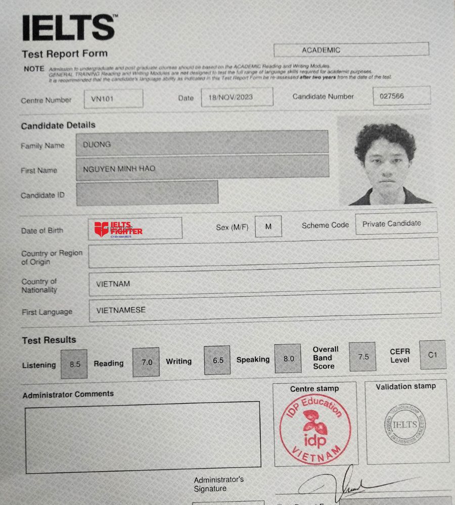 Bảng điểm 7.5 ấn tượng của Minh Hào