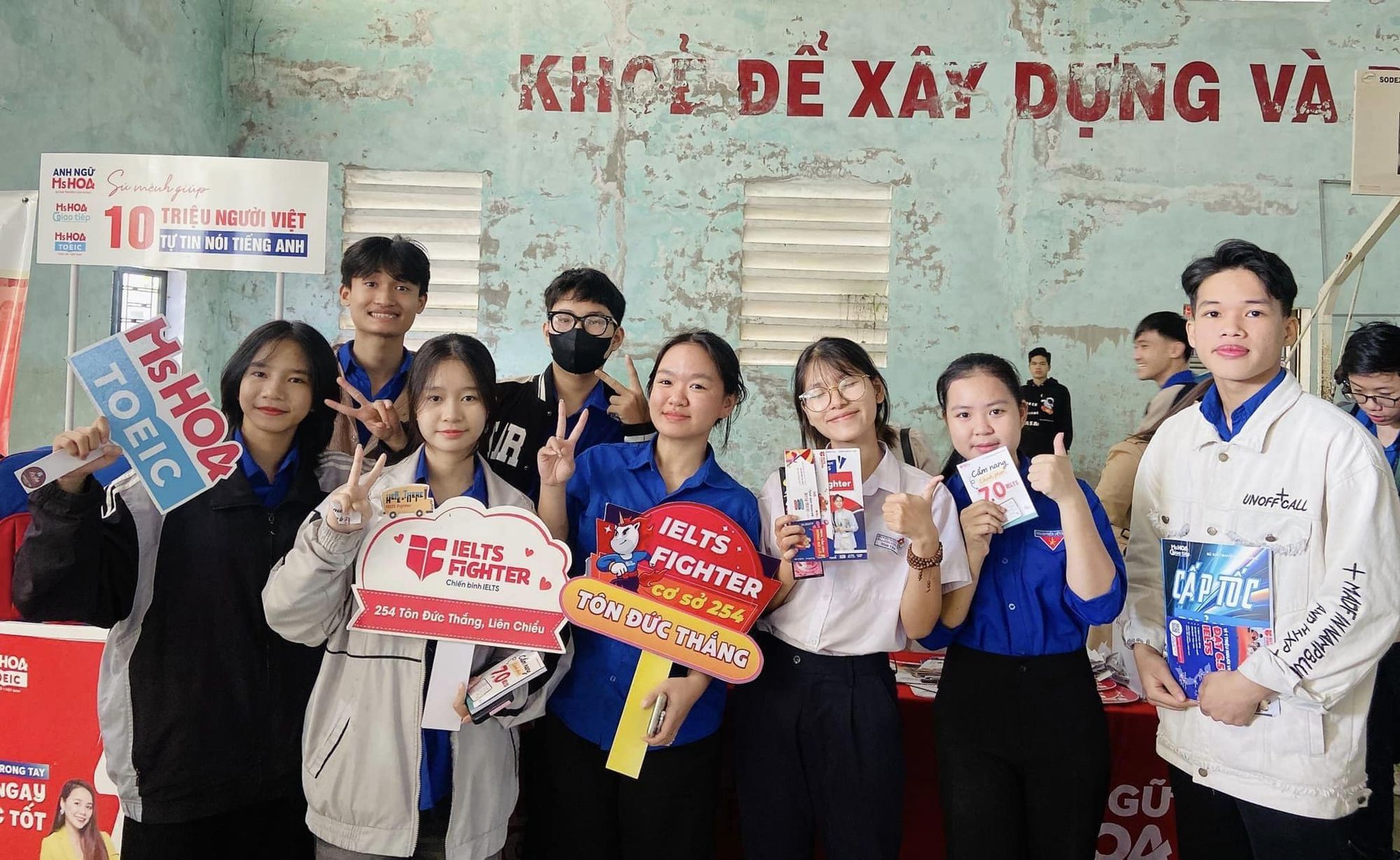 IELTS Fighter đồng h&agrave;nh c&ugrave;ng c&aacute;c bạn học sinh, sinh vi&ecirc;n tại "Ng&agrave;y hội s&aacute;ng tạo trẻ 2024" 