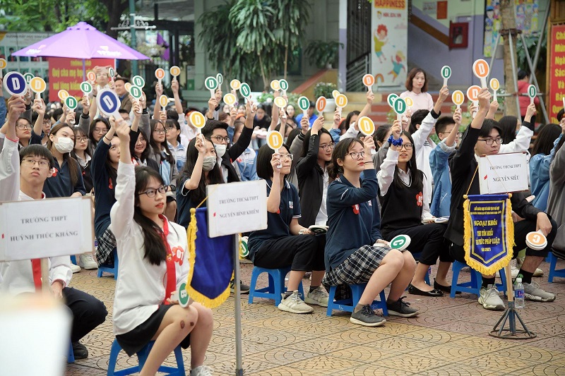 trường-thpt-nguyễn-si&ecirc;u-tuyển-sinh