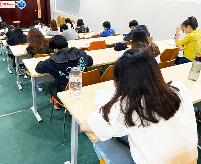 IELTS Fighter tổ chức thi thử IELTS 4 kỹ năng cho sinh viên ĐH Quốc Tế - Đh Quốc Gia Tp. HCM