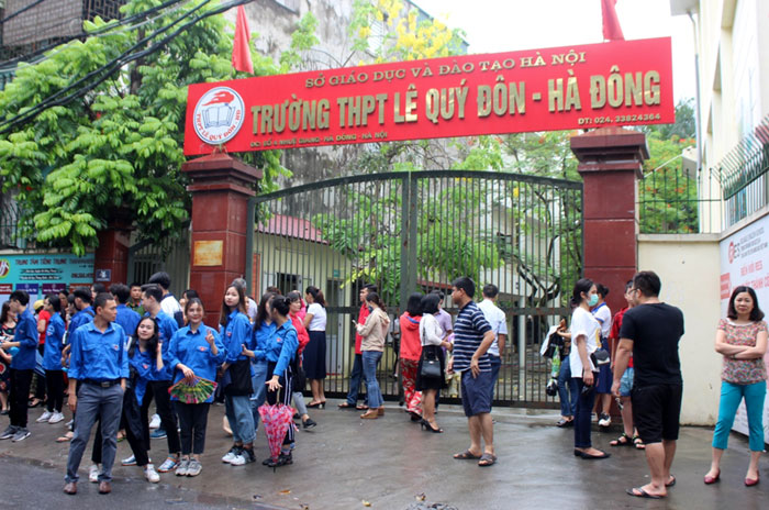 Trường THPT L&ecirc; Qu&yacute; Đ&ocirc;n - H&agrave; Đ&ocirc;ng
