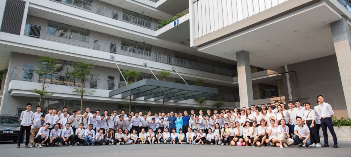 sinh vi&ecirc;n đại học x&acirc;y dựng