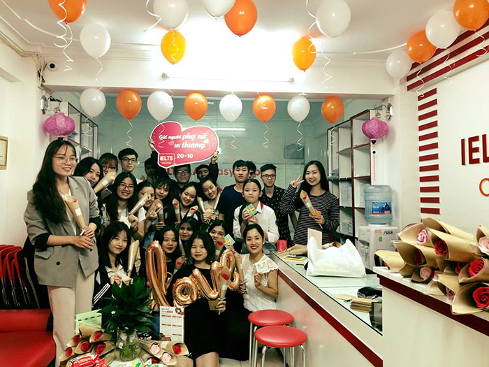 IELTS Fighter - Lan tỏa yêu thương chúc mừng ngày Phụ nữ Việt Nam 20/10 1