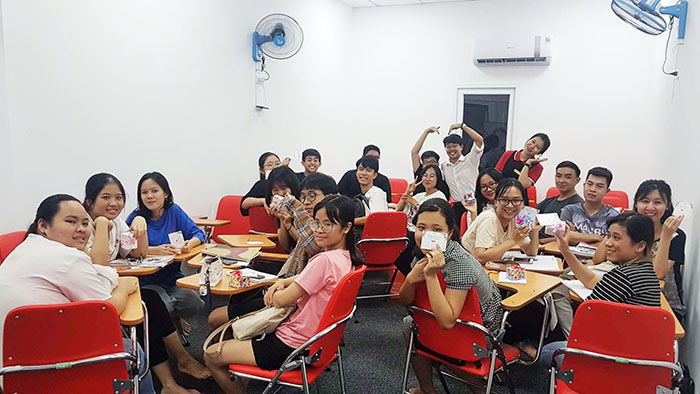IELTS Fighter - Lan tỏa yêu thương chúc mừng ngày Phụ nữ Việt Nam 20/10 - 19