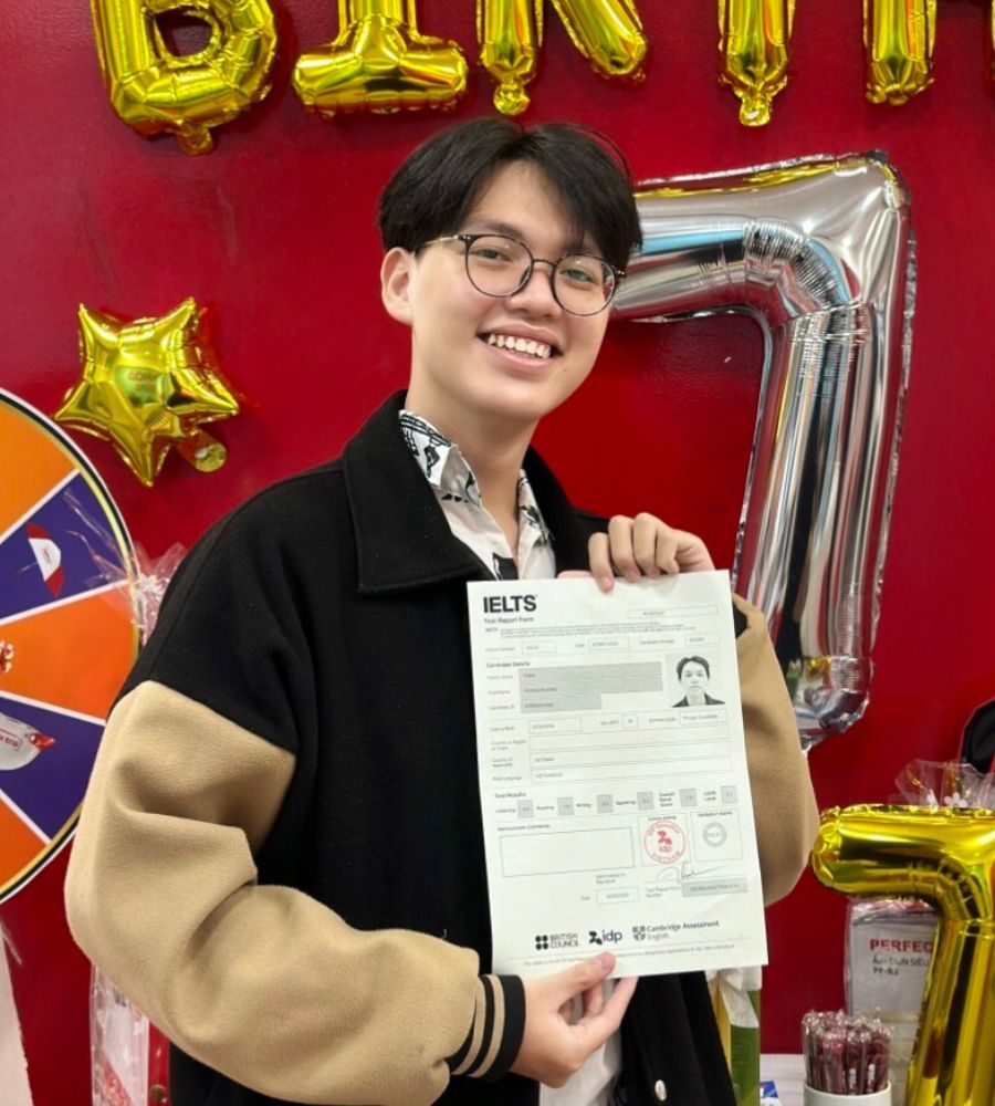 Ho&agrave;ng Khang th&agrave;nh c&ocirc;ng x&eacute;t tuyển v&agrave;o đại học nhờ 7.0 IELTS