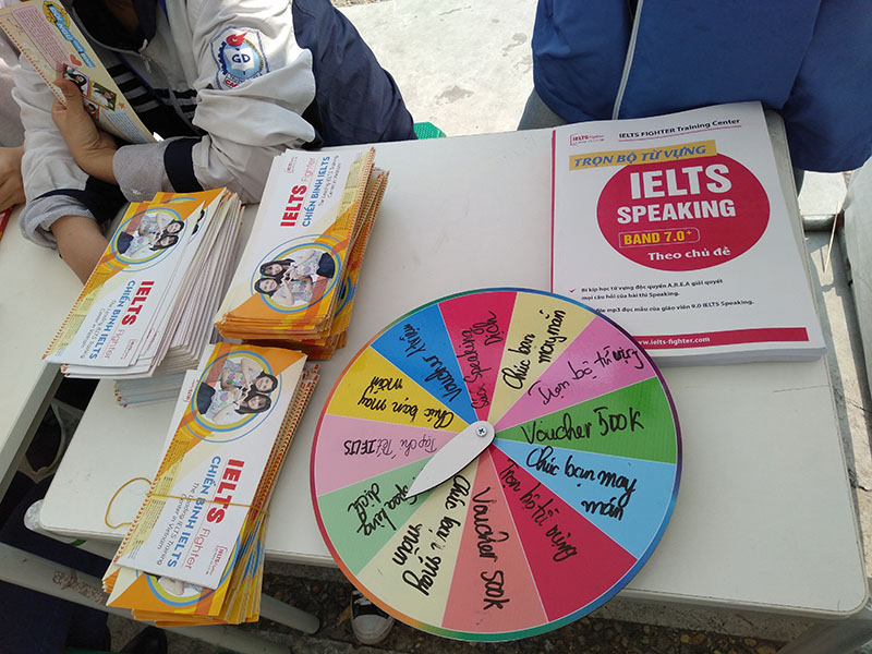 IELTS Fighter đồng hành tài trợ hội chợ khoa học Scienceverse - THPT Nguyễn Gia Thiều 7