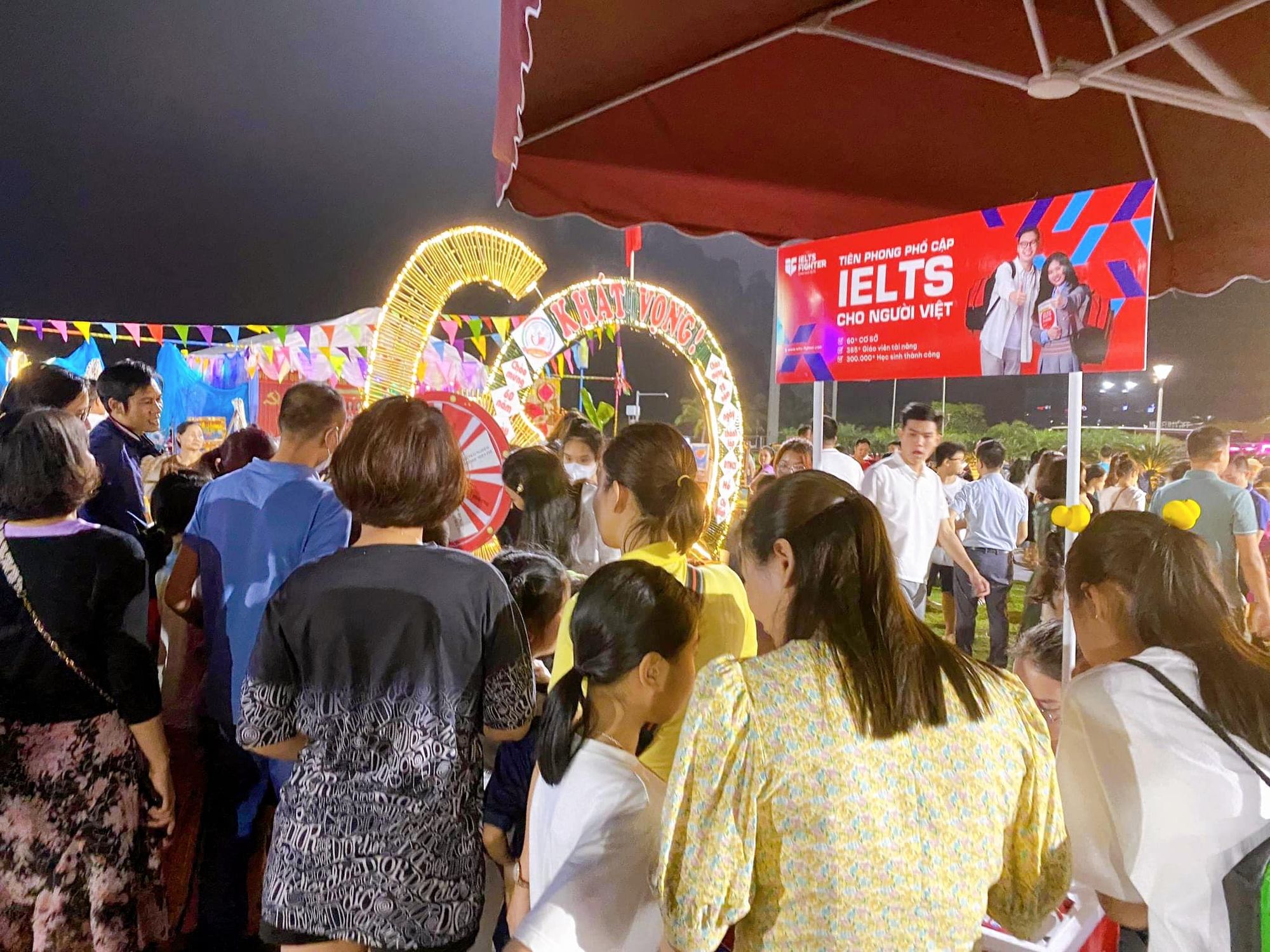 IELTS Fighter là đơn vị tài trợ duy nhất đồng hành cùng Thành Đoàn Hạ Long