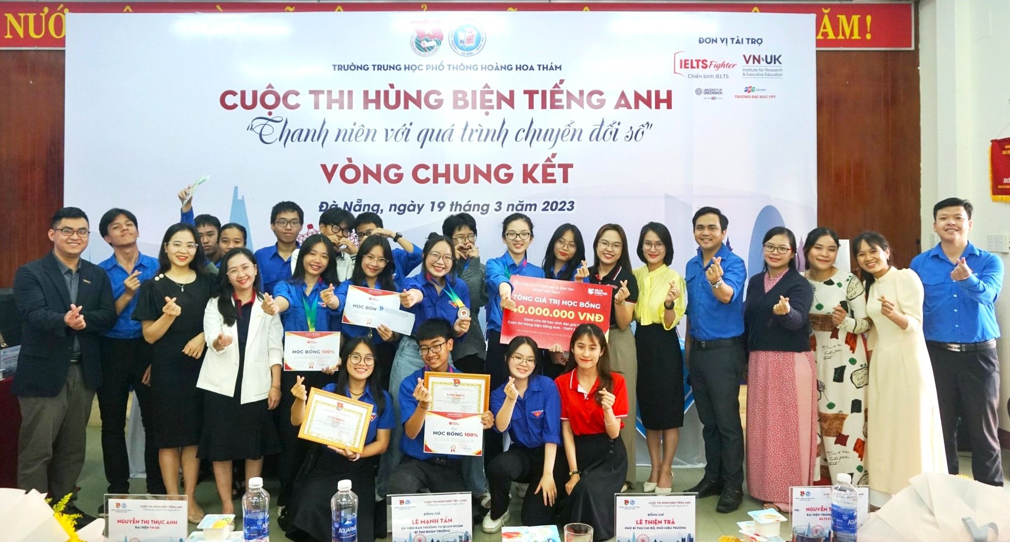 Cuộc thi hùng biện tiếng Anh "Thanh niên với quá trình chuyển đổi số" THPT Hoàng Hoa Thám