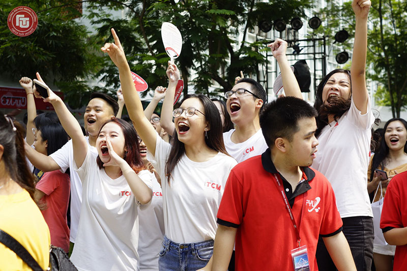 trường đại học ngoại thương 5