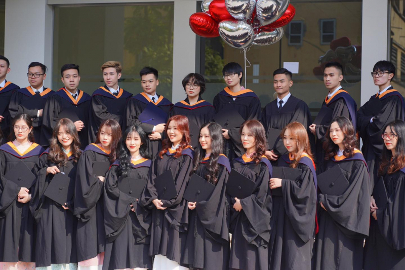 nữ sinh Học viện Ng&acirc;n h&agrave;ng