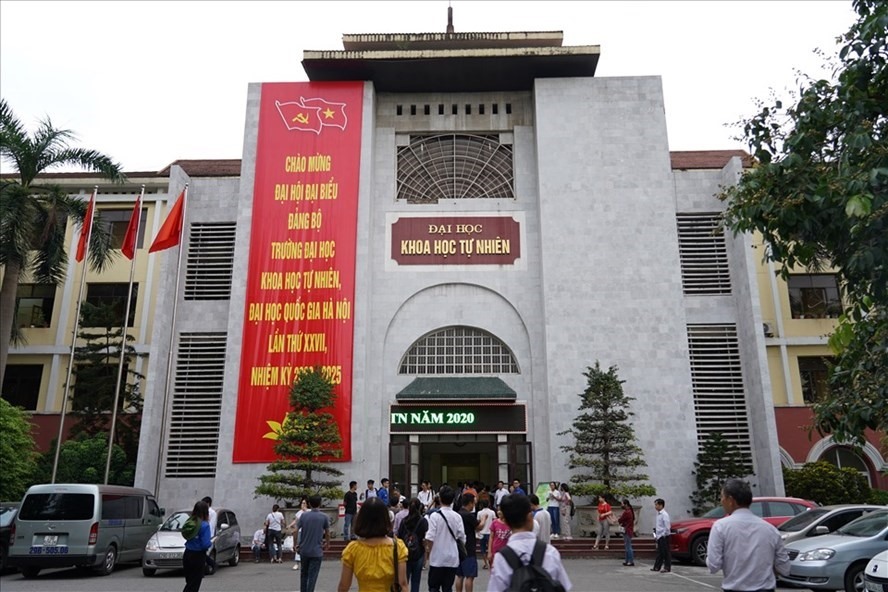đại học KHTN H&agrave; Nội
