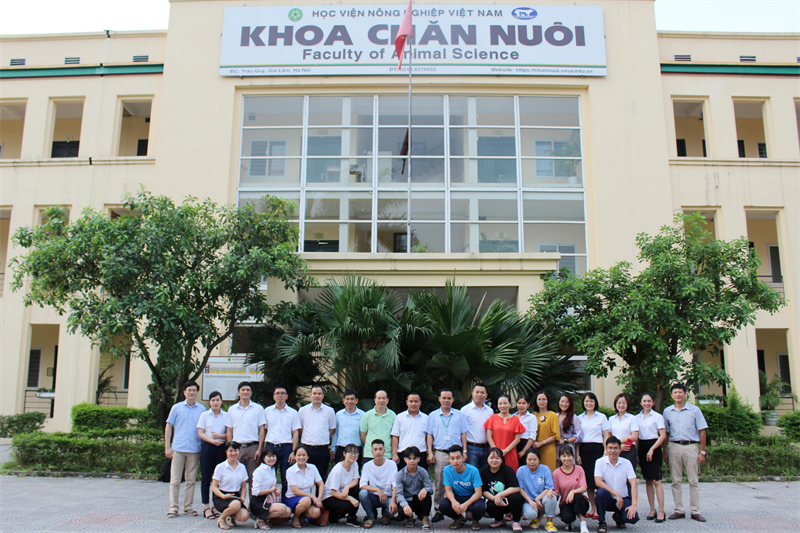 To&agrave; nh&agrave; Học viện N&ocirc;ng nghiệp